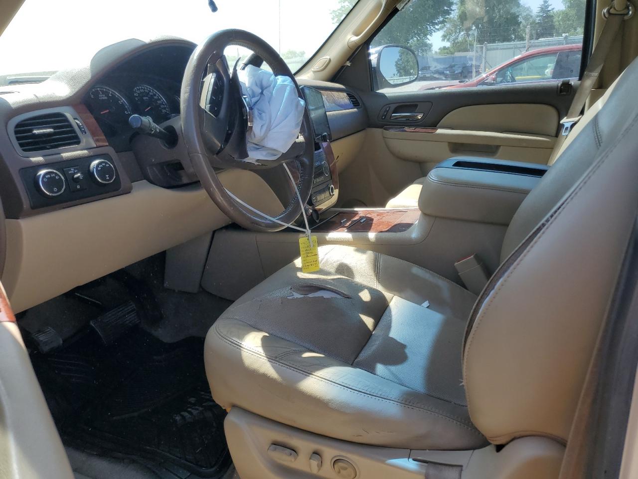 2010 Chevrolet Avalanche Ltz VIN: 3GNVKGE03AG178135 Lot: 57060705
