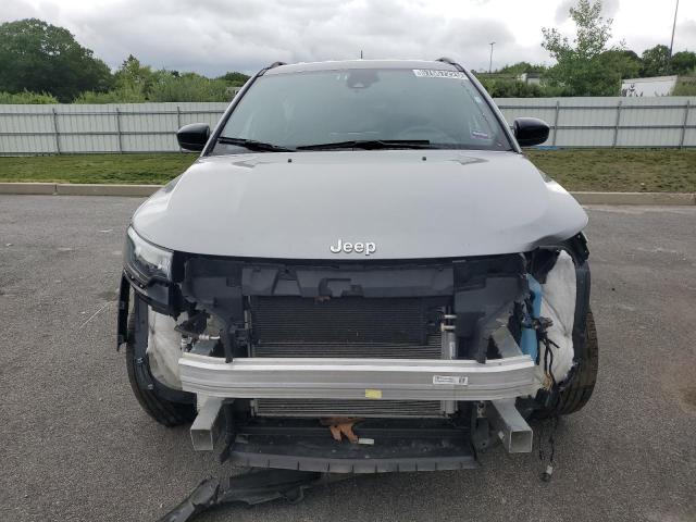  JEEP COMPASS 2024 Silver
