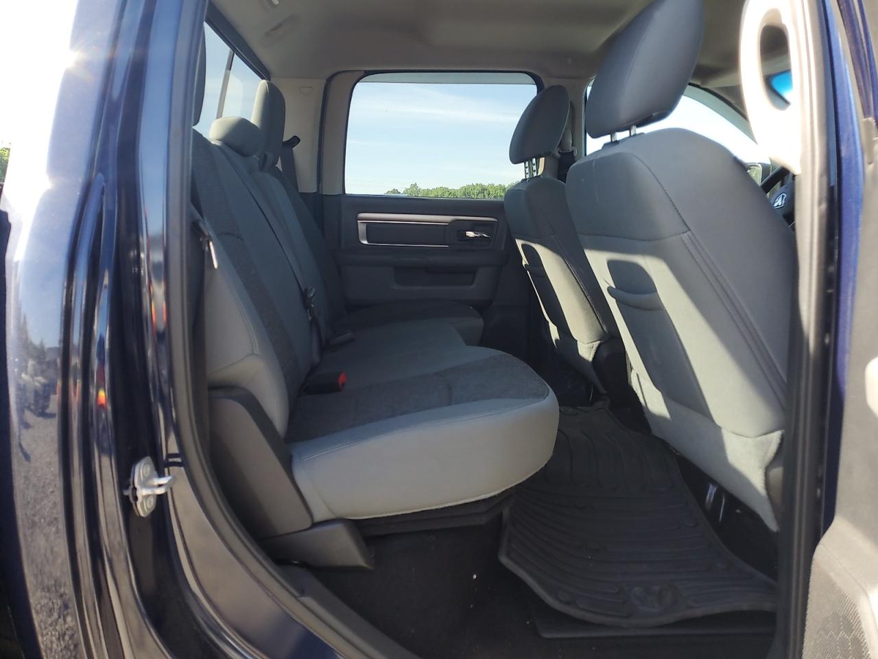 2015 Ram 1500 Slt VIN: 1C6RR6LT7FS692297 Lot: 57163335