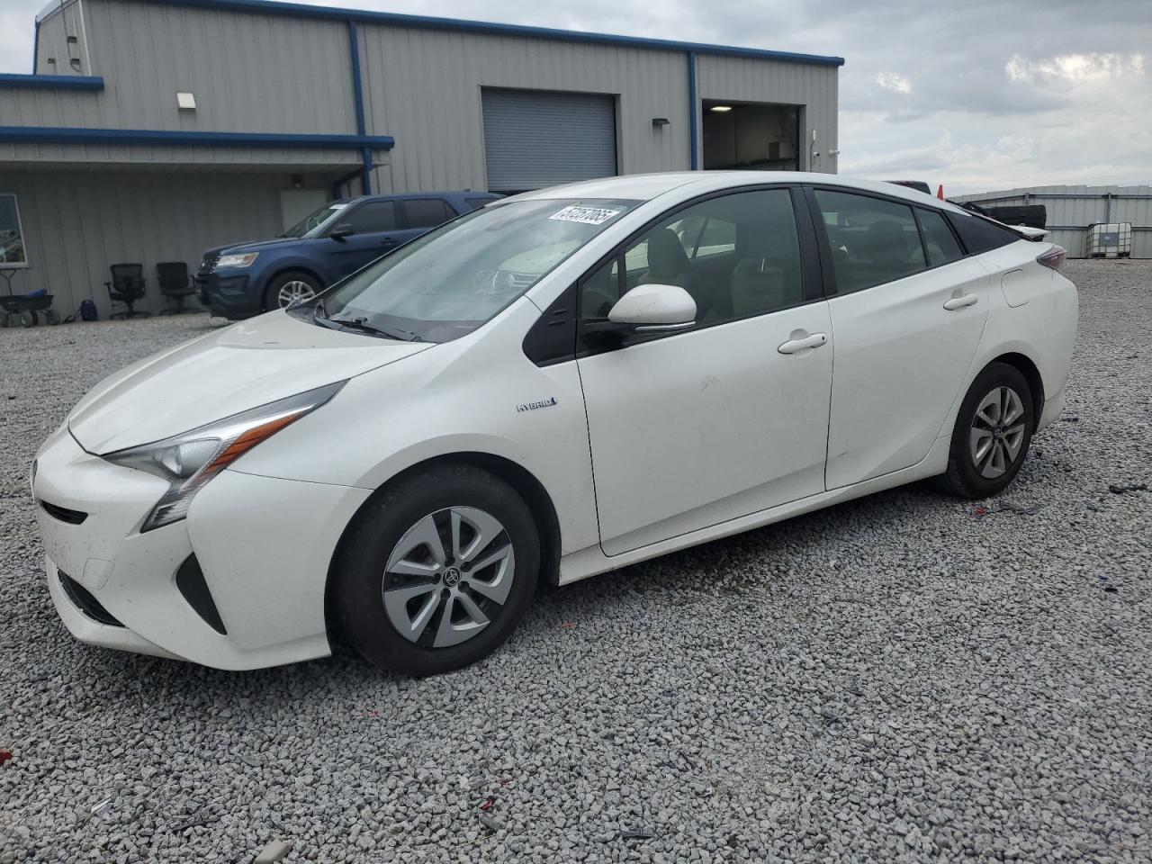 Earlington, KY에서 판매 중인 2017 Toyota Prius - Rear End