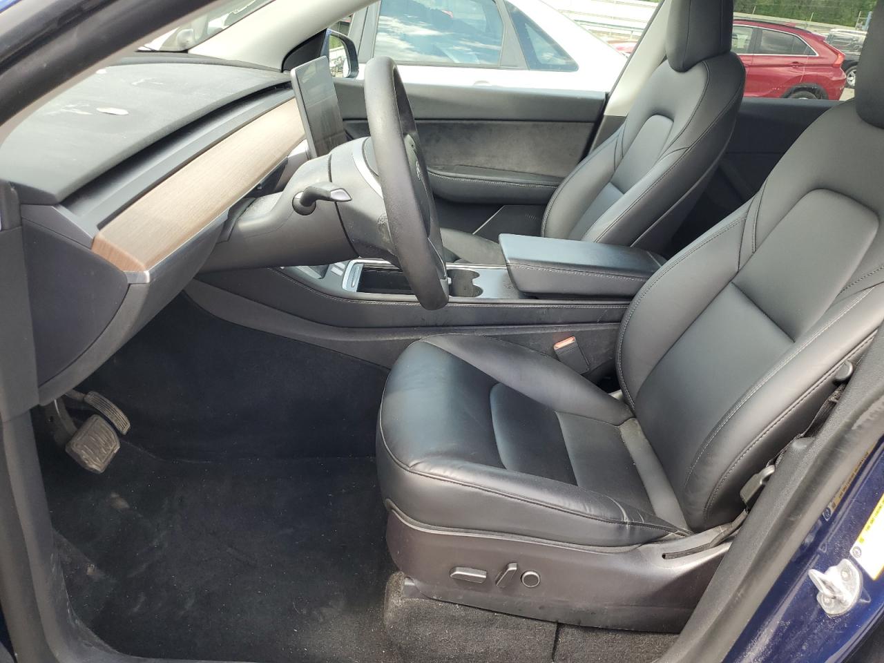 2022 Tesla Model Y VIN: 7SAYGDEE3NF420566 Lot: 56922235