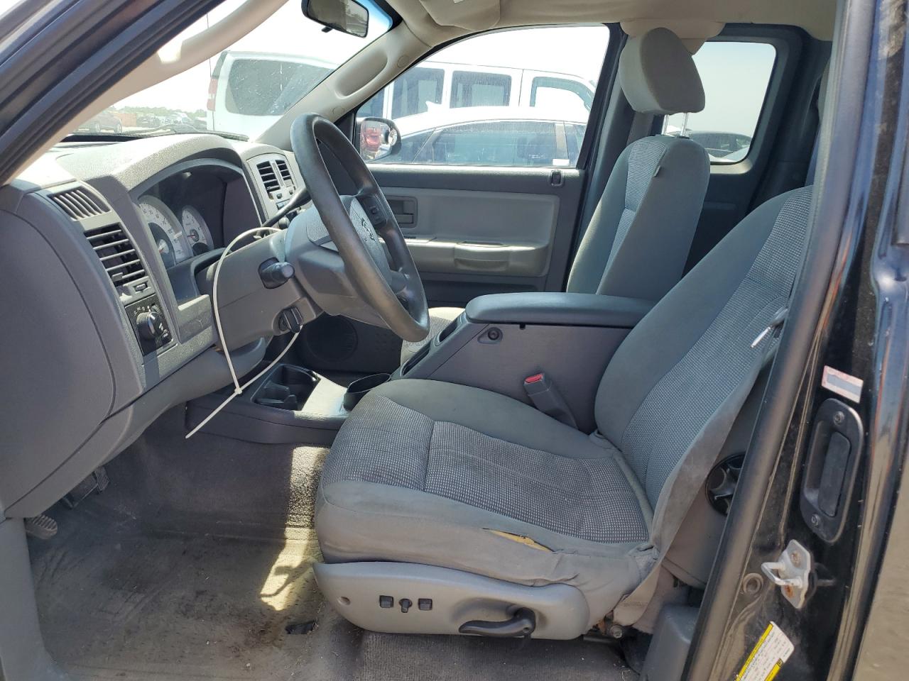 2007 Dodge Dakota Slt VIN: 1D7HE42P27S164649 Lot: 56638595
