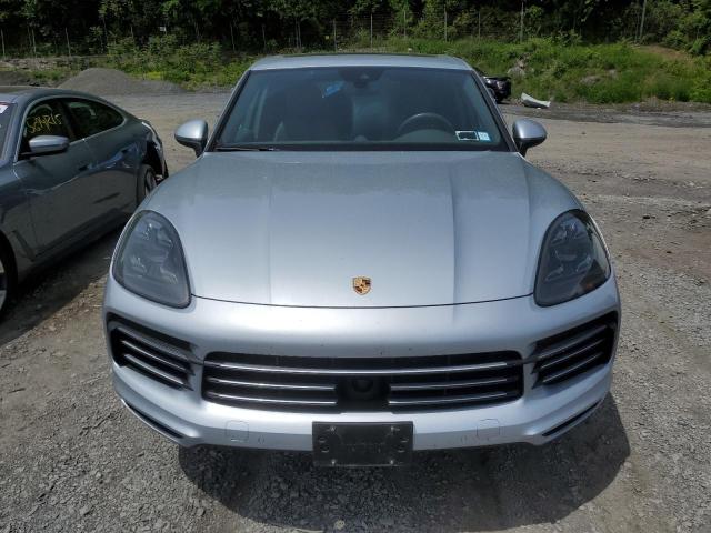  PORSCHE CAYENNE 2019 Srebrny