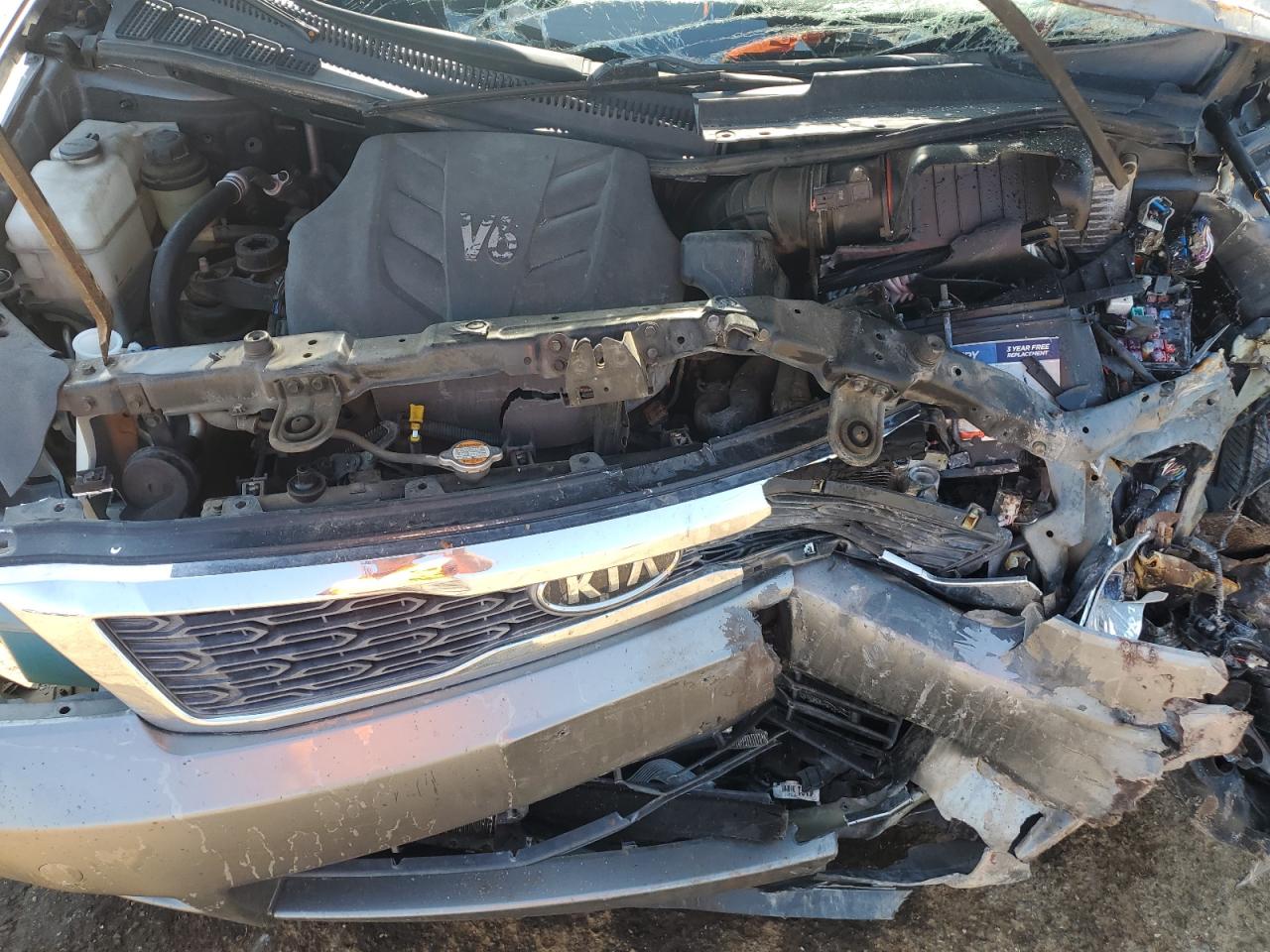 2011 Kia Sedona Lx VIN: KNDMG4C76B6371290 Lot: 56292655