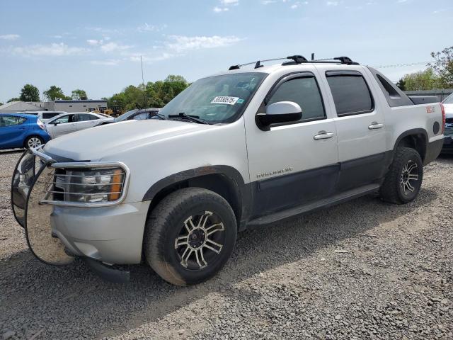 2011 Chevrolet Avalanche Ls