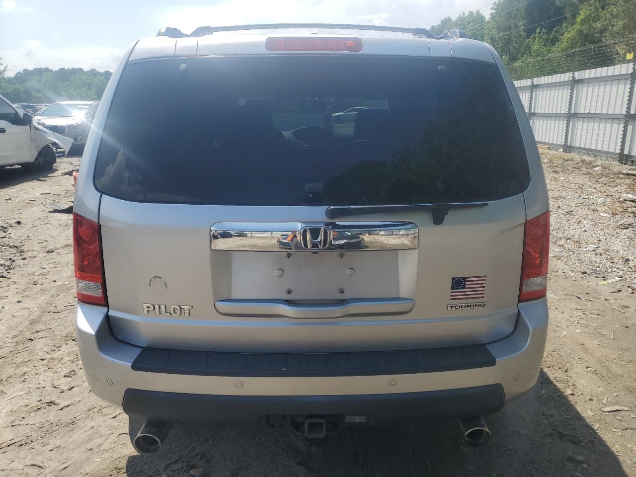 2011 Honda Pilot Touring VIN: 5FNYF3H92BB002424 Lot: 56396085