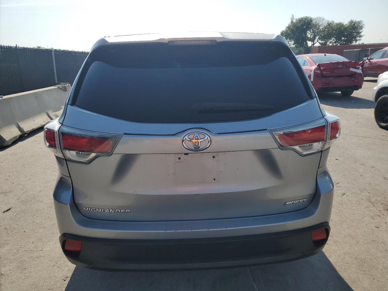 2016 Toyota Highlander Le VIN: 5TDZARFH7GS019450 Lot: 57404425