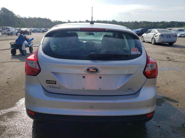  FORD FOCUS 2013 Srebrny
