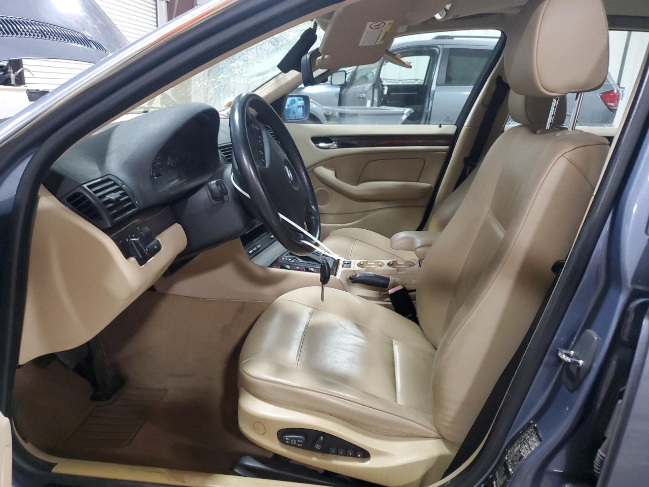 2004 BMW 325 Xit VIN: WBAEP33474PF04415 Lot: 56562245