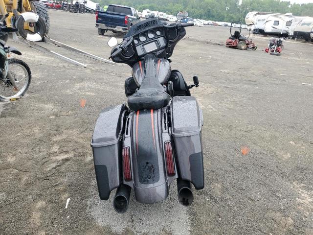 2018 HARLEY-DAVIDSON FLHXSE CVO STREET GLIDE  
