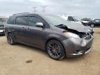 2012 Toyota Sienna Xle за продажба в Elgin, IL - Front End