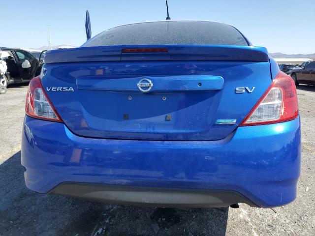 Sedans NISSAN VERSA 2015 Blue