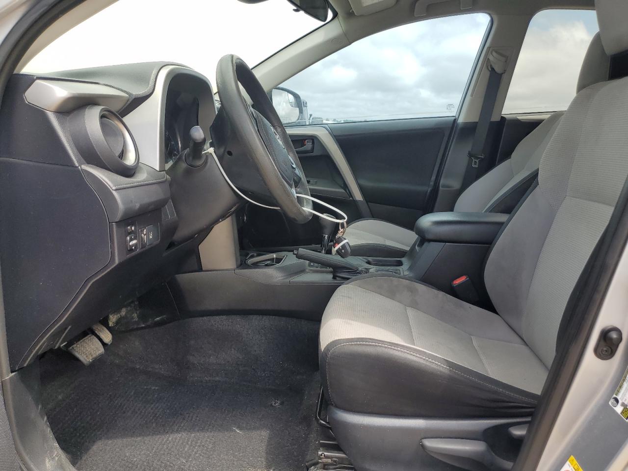 2017 Toyota Rav4 Le VIN: 2T3ZFREVXHW358535 Lot: 55829155