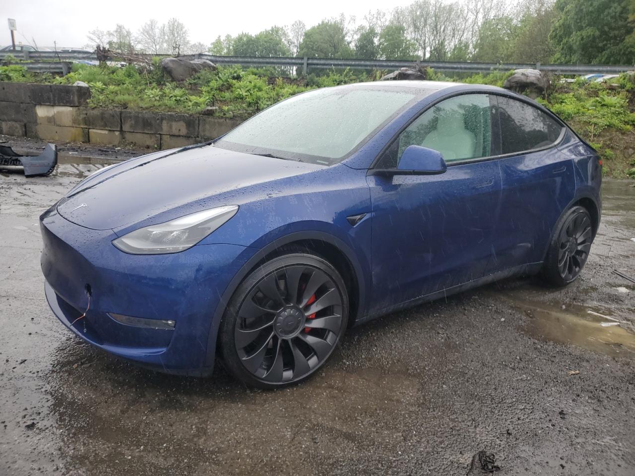 Marlboro, NY에서 판매 중인 2023 Tesla Model Y - Rear End