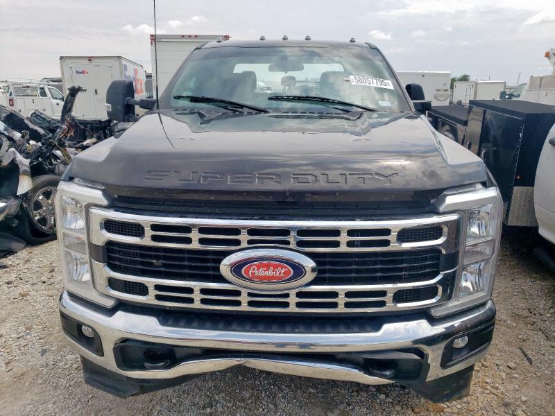 FORD F350 2024 Czarny