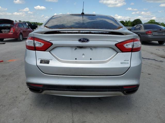 Sedans FORD FUSION 2015 Srebrny