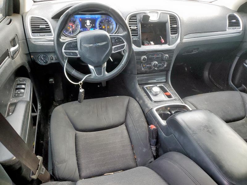  CHRYSLER 300 2019 Сріблястий
