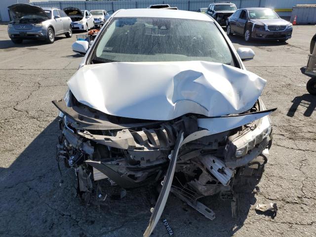 TOYOTA PRIUS 2019 Белы