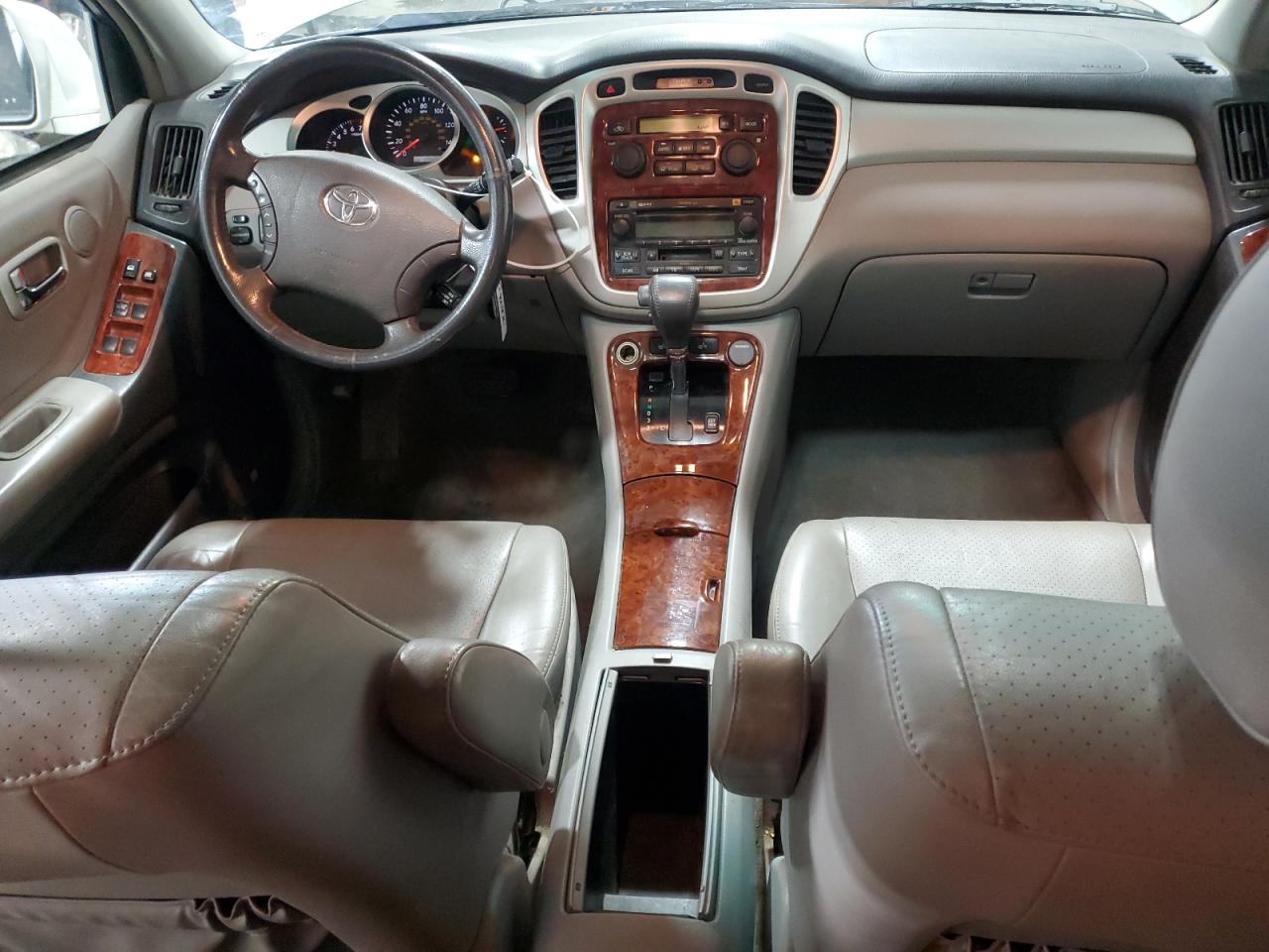2005 Toyota Highlander Limited VIN: JTEEP21A450075744 Lot: 56375065