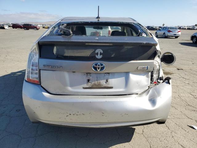  TOYOTA PRIUS 2014 Сріблястий