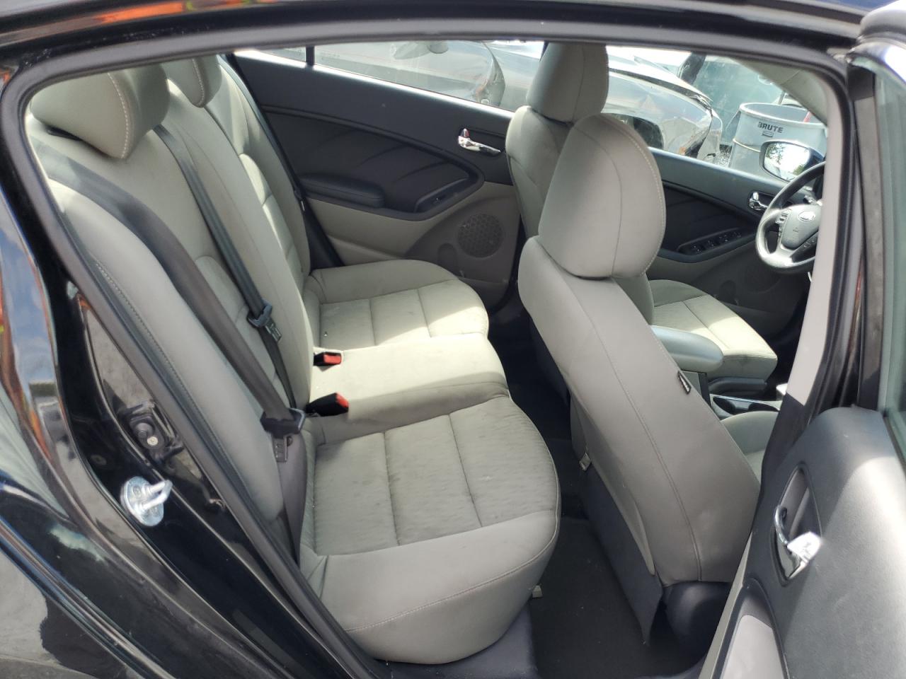 2015 Kia Forte Lx VIN: KNAFK4A62F5303983 Lot: 56988455