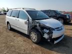 2008 Toyota Sienna Xle للبيع في Elgin، IL - Front End