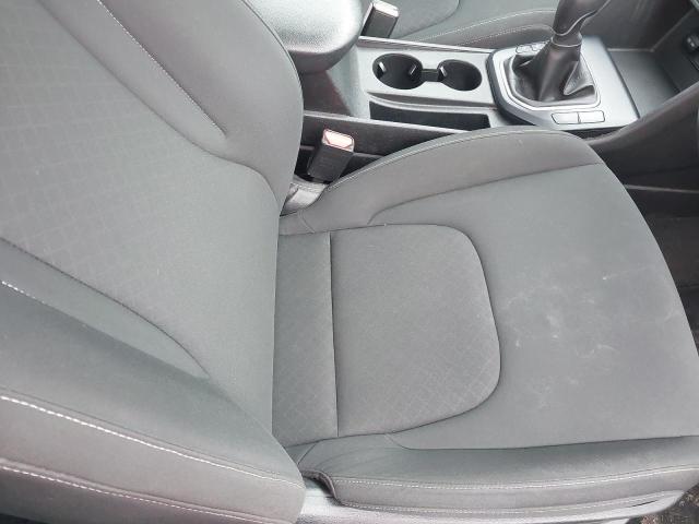 2023 KIA SPORTAGE 2