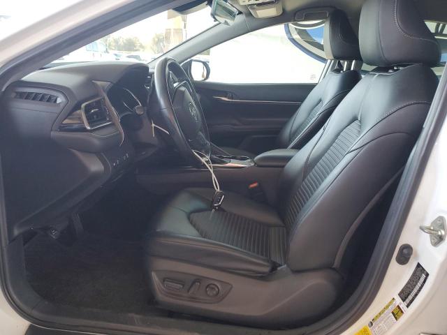  TOYOTA CAMRY 2020 White
