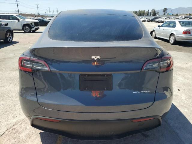  TESLA MODEL Y 2023 Сірий