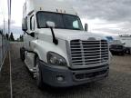 2012 Freightliner Cascadia Semi Truck en Venta en Eugene, OR - Front End