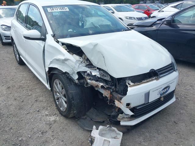 2015 VOLKSWAGEN POLO SE TS