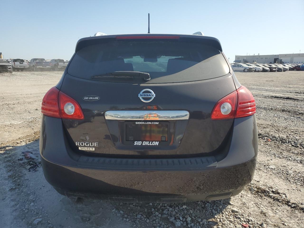 2015 Nissan Rogue - Image 6