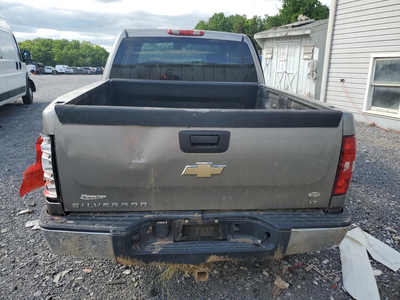 2008 Chevrolet Silverado K1500 VIN: 2GCEK13M981218958 Lot: 57219755