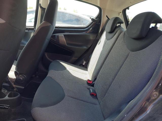 2014 TOYOTA AYGO MOVE