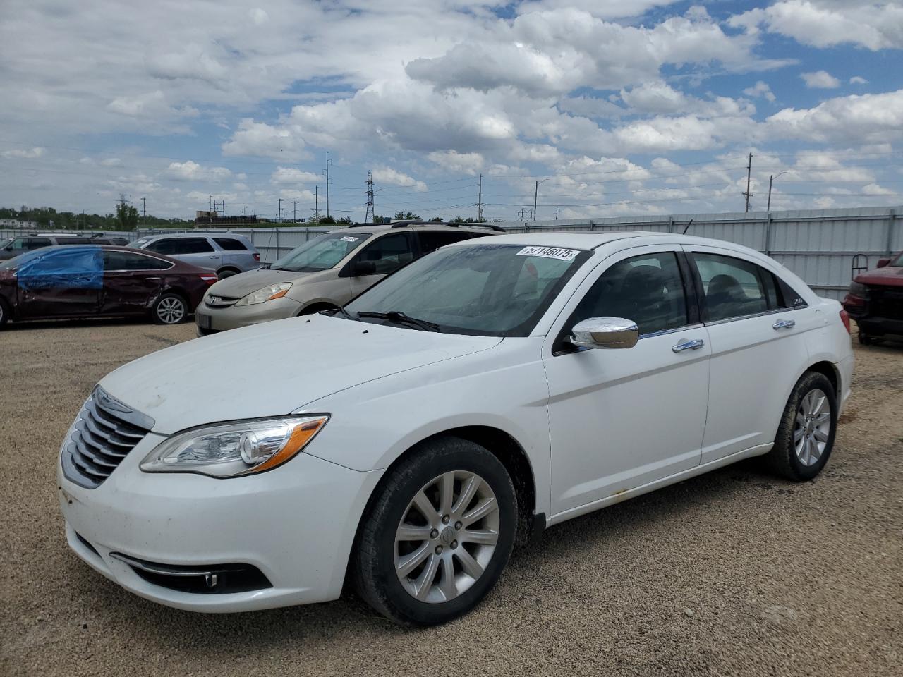 Cedar Rapids, IA에서 판매 중인 2013 Chrysler 200 Limited - Hail