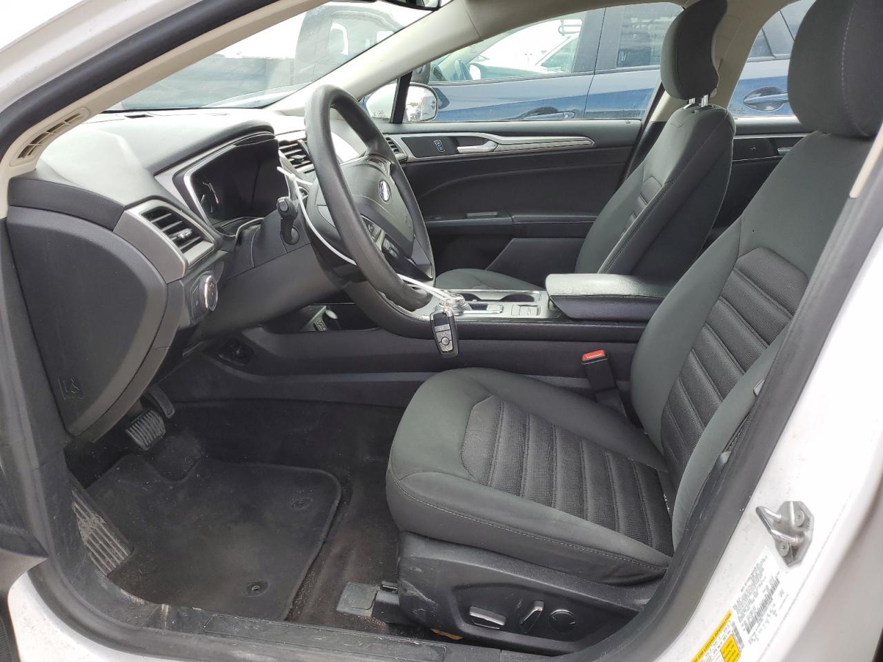 2019 Ford Fusion Se VIN: 3FA6P0LUXKR124838 Lot: 54030065