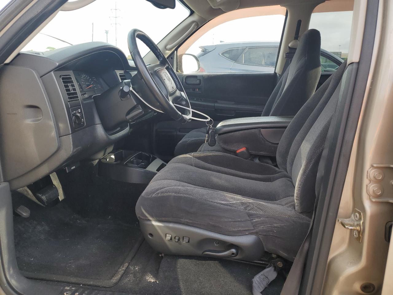2002 Dodge Dakota Quad Slt VIN: 1B7HL48Z52S621987 Lot: 54405095