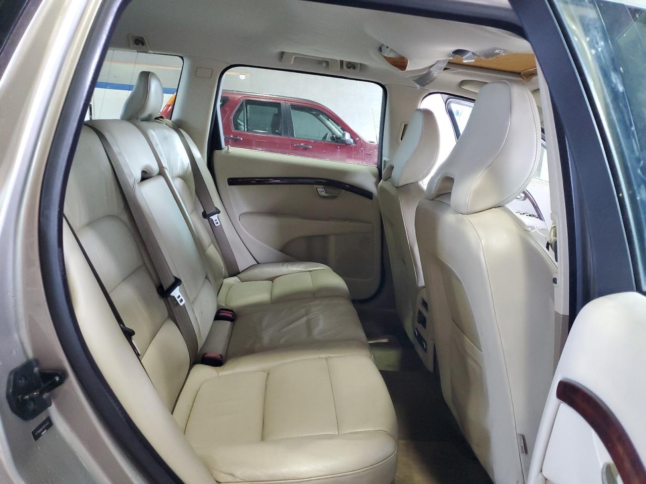 2008 Volvo V70 3.2 VIN: YV1BW982181003460 Lot: 56872575