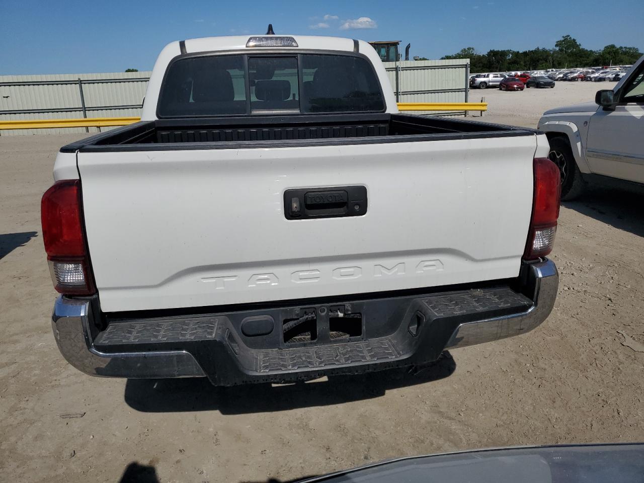 2021 Toyota Tacoma Double Cab VIN: 3TYAX5GN8MT018901 Lot: 57465825