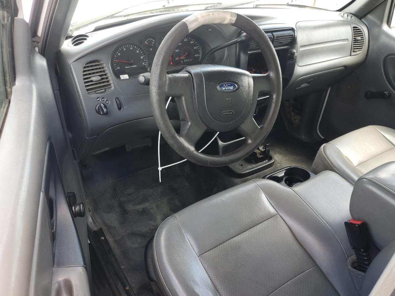 2005 Ford Ranger VIN: 1FTYR10E45PA75597 Lot: 56741245