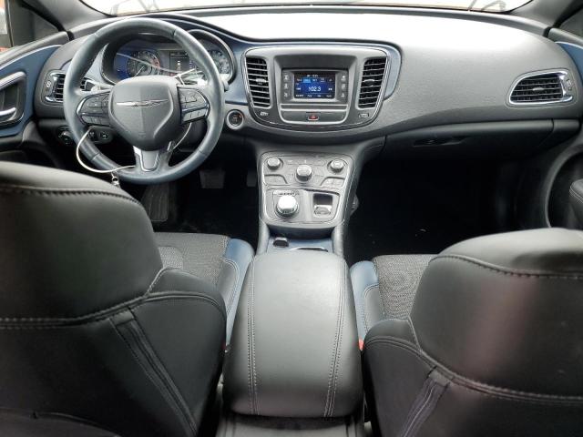 Sedans CHRYSLER 200 2016 Srebrny