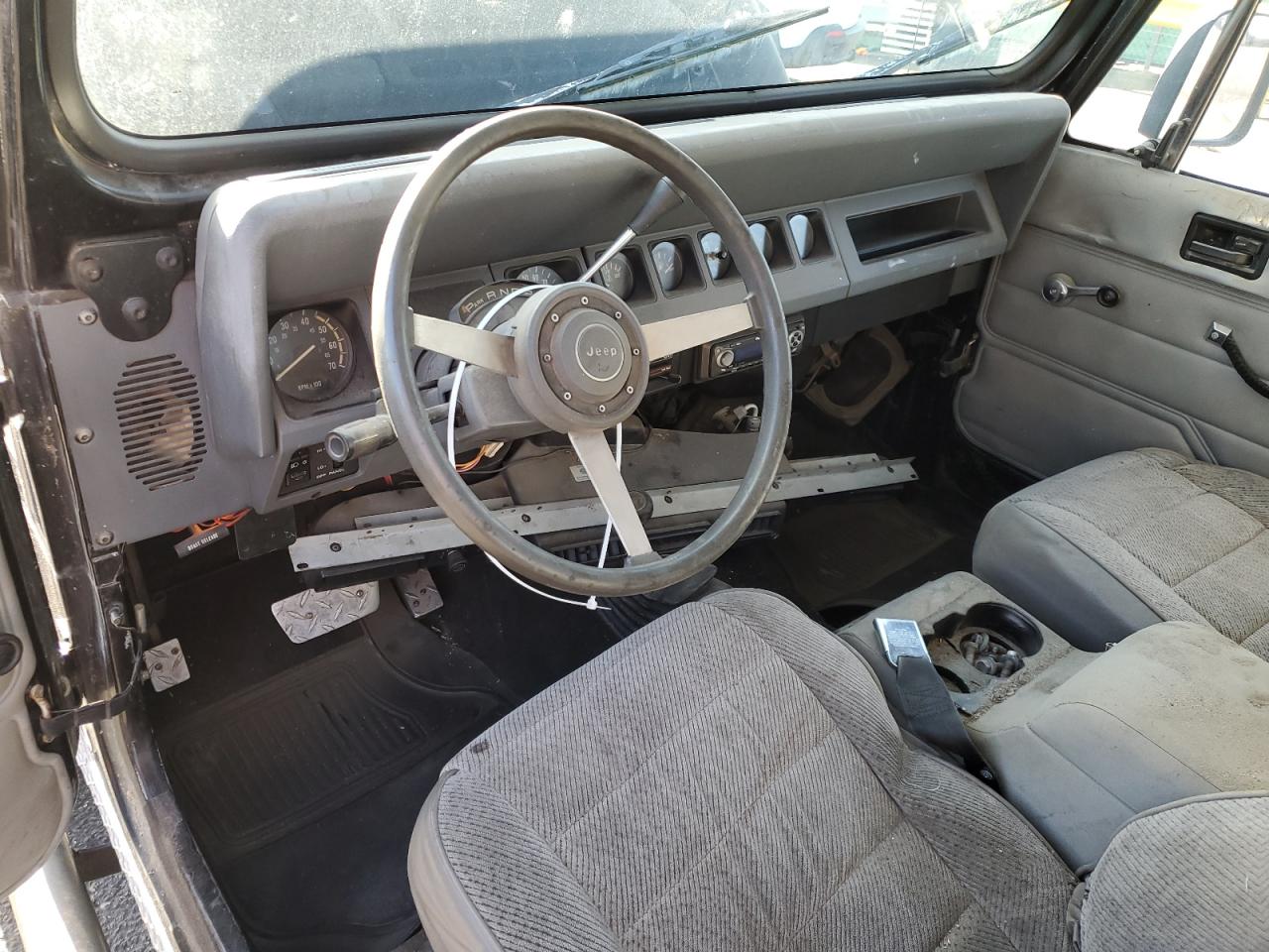1990 Jeep Wrangler / Yj VIN: 2J4FY29T2LJ508582 Lot: 55752555