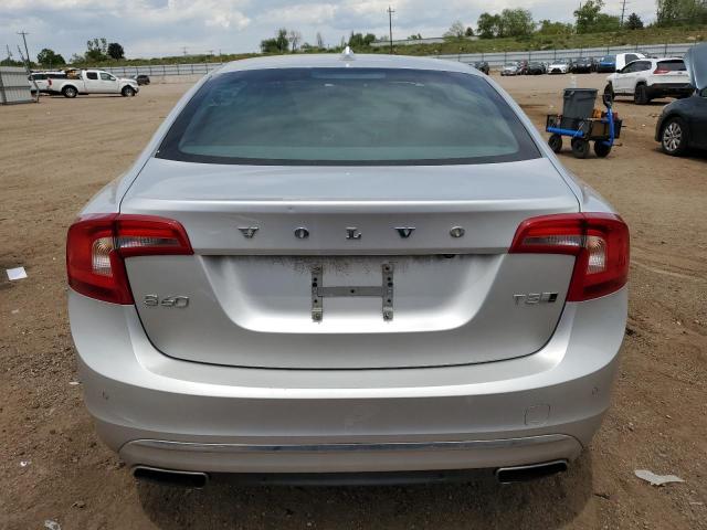 Sedans VOLVO S60 2017 Silver