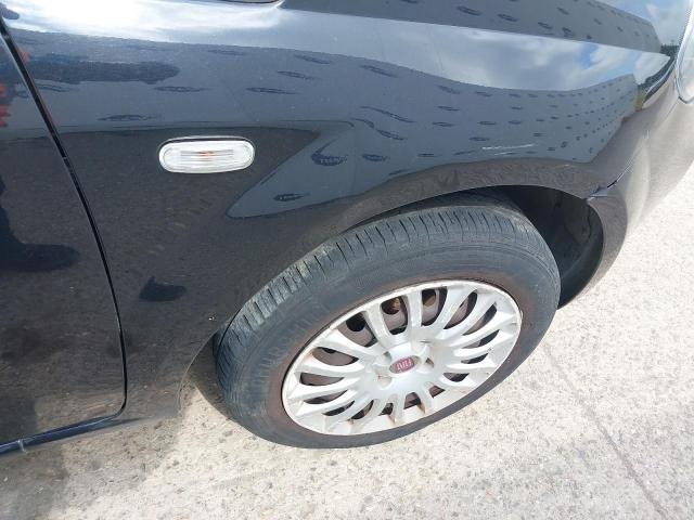 2013 FIAT PUNTO POP