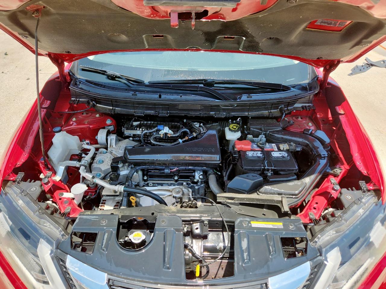 2017 Nissan Rogue S VIN: JN8AT2MT1HW403204 Lot: 58997575