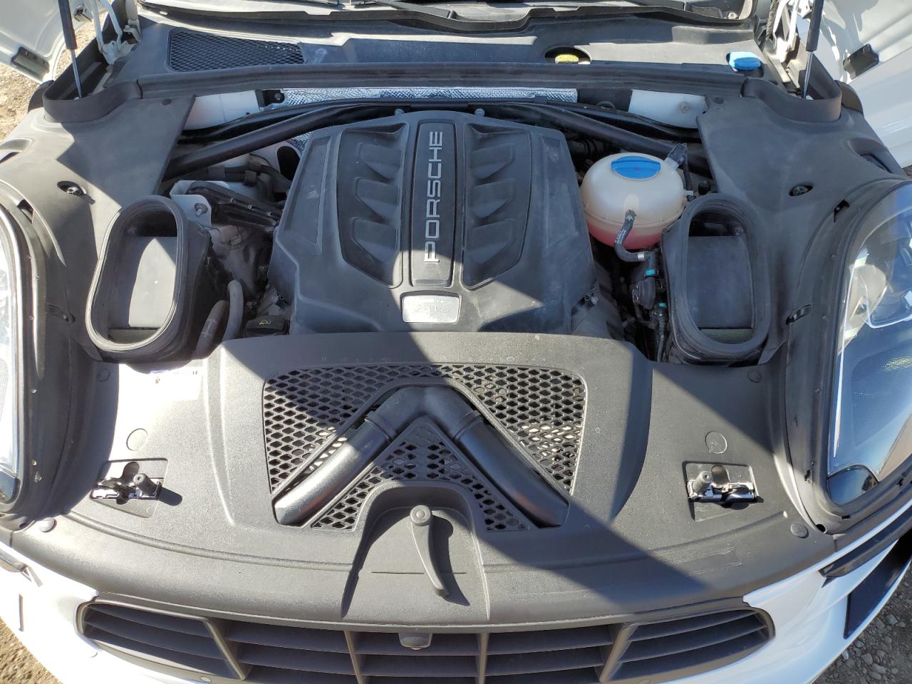 2017 Porsche Macan Gts VIN: WP1AG2A5XHLB51491 Lot: 55686315