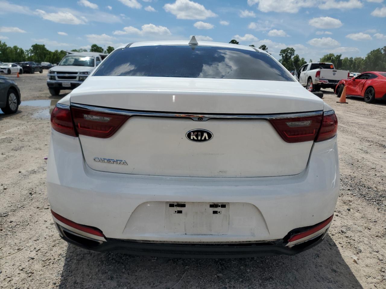 2017 Kia Cadenza Premium VIN: KNALB4J13H5042647 Lot: 56413315