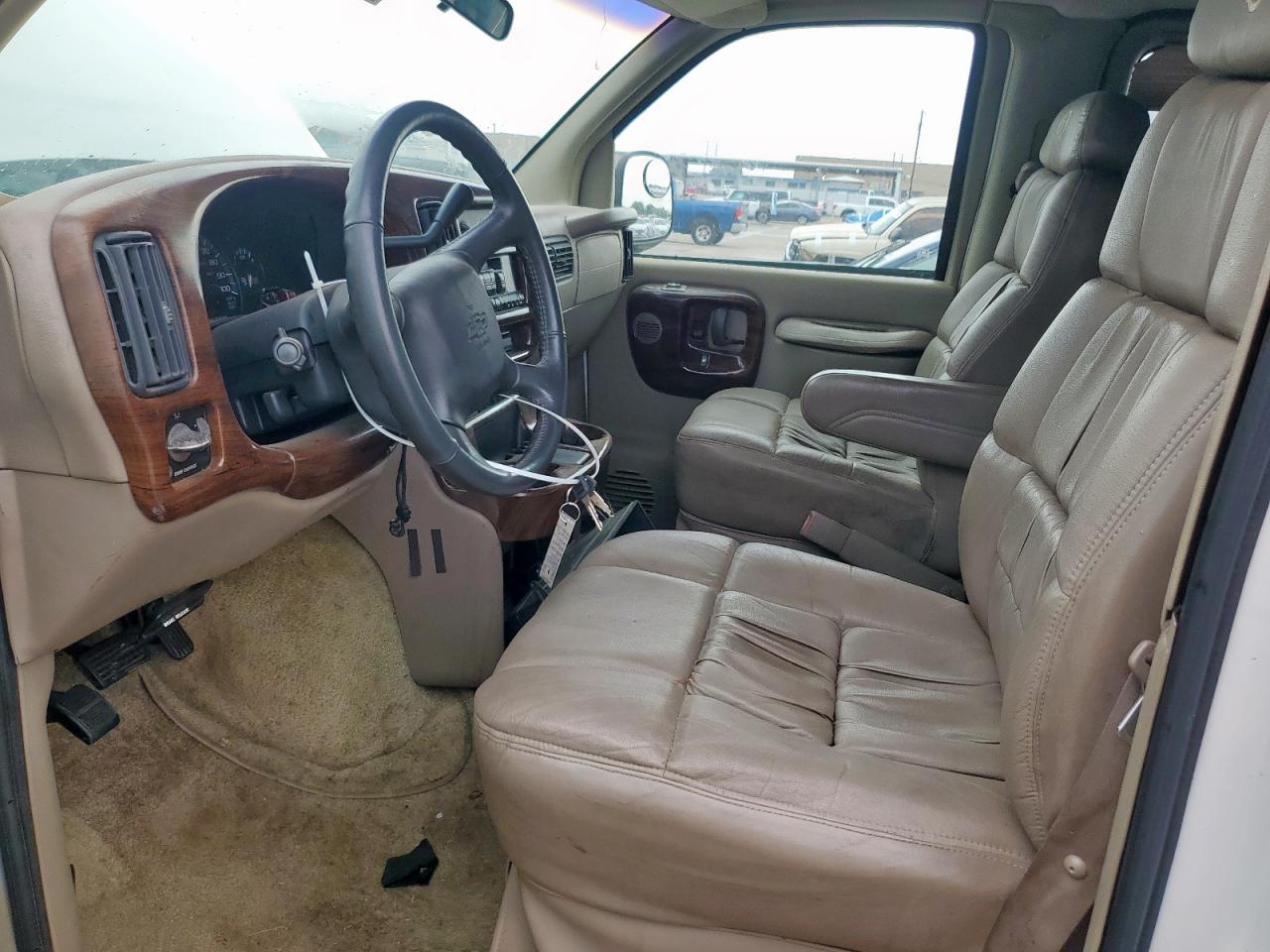 1999 Chevrolet Express G1500 VIN: 1GBFG15R5X1047259 Lot: 57612635