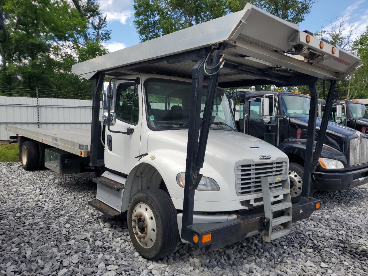 2017 Freightliner Business Class M2 106 Rollback Truck for Sale in Cartersville, GA - Normal Wear