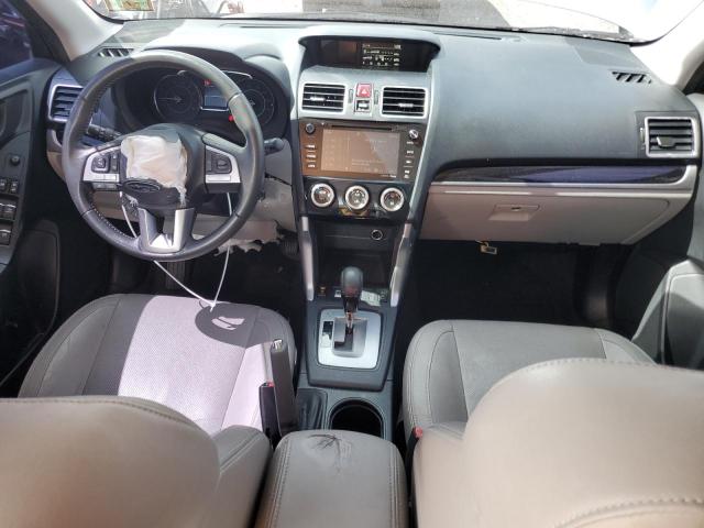  SUBARU FORESTER 2018 Srebrny